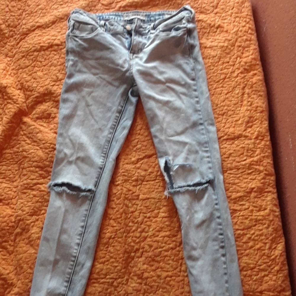 Ripped jeans
